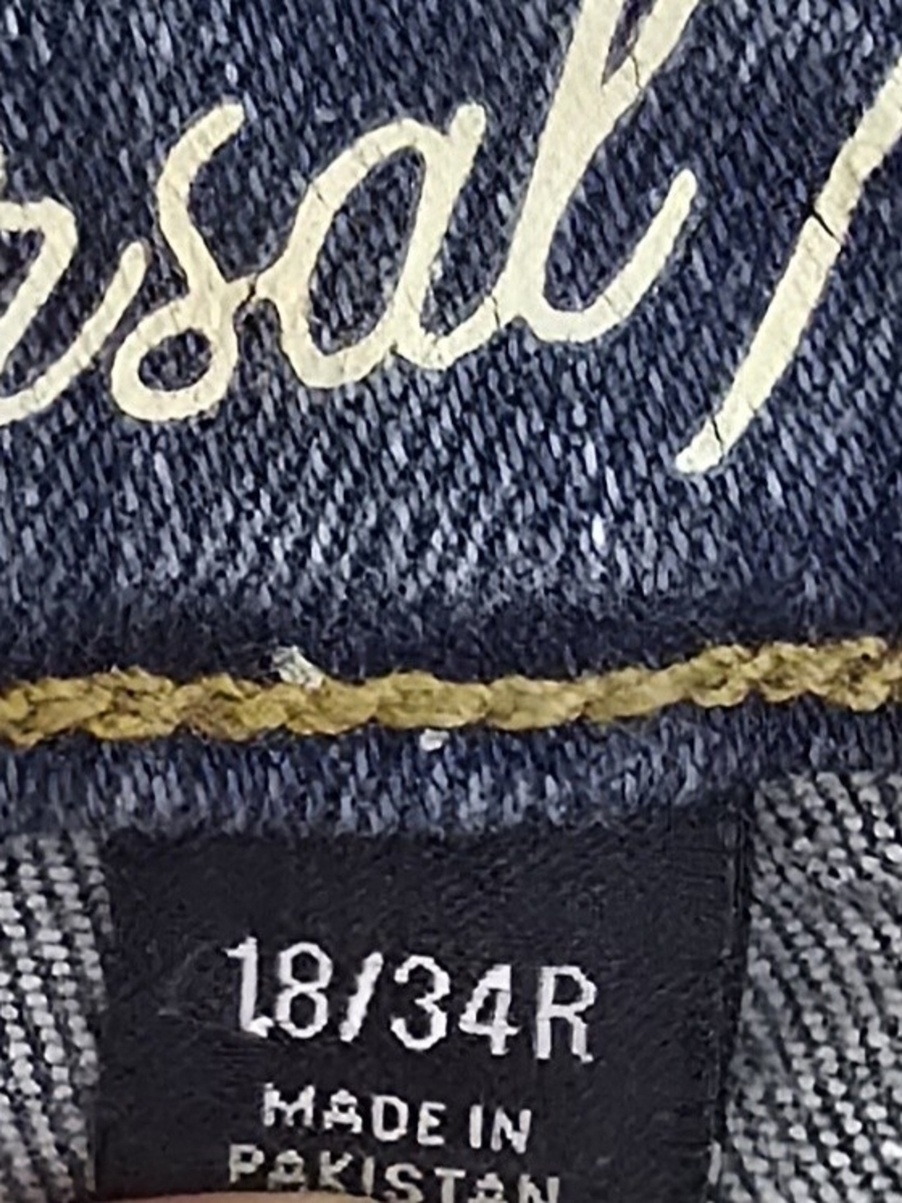 Universal Thread Mid-Blue Skinny Jeans - Picture 3 of 4
